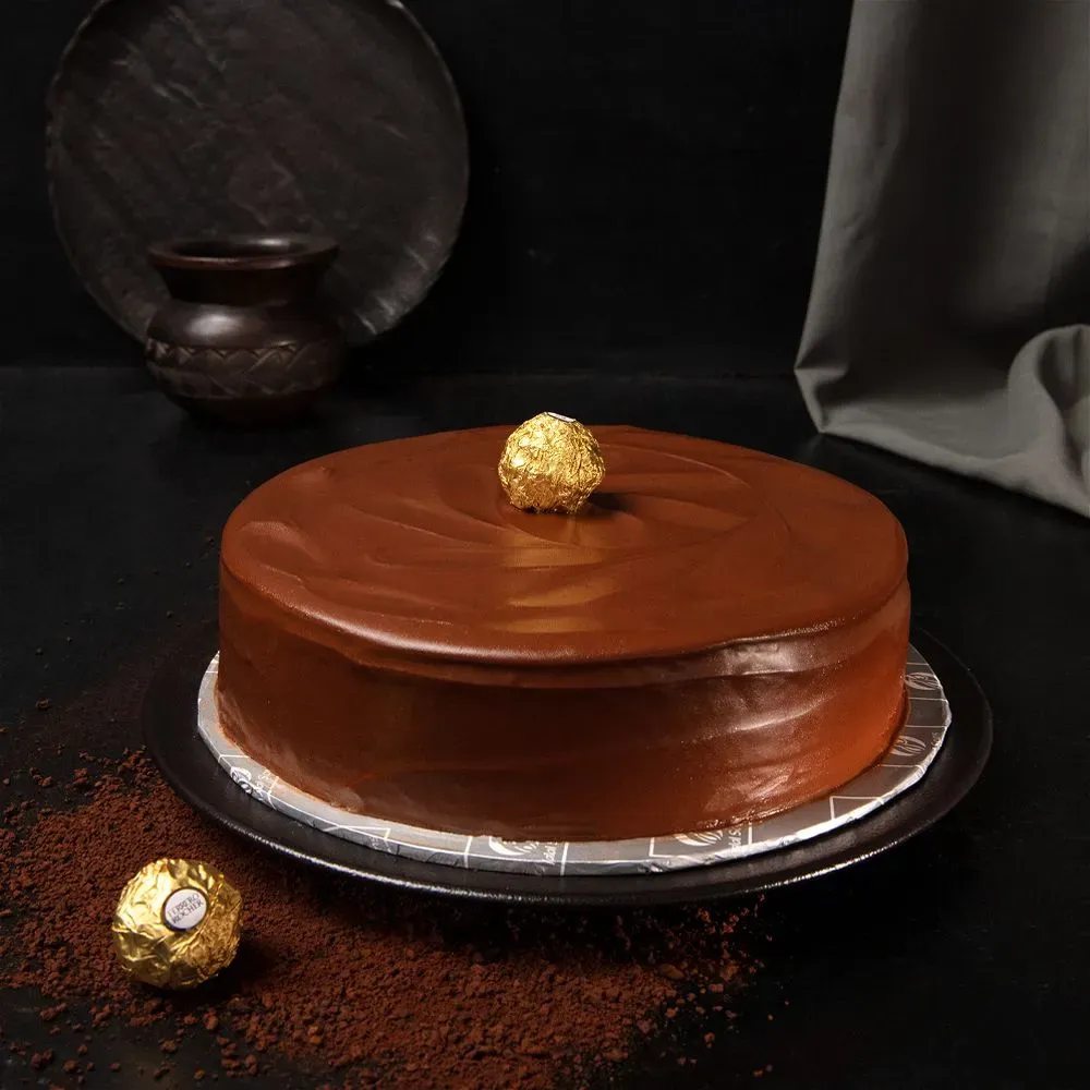 imgi_6_Jlal_Sons_Royal_Ferrero_Rocher_Cake